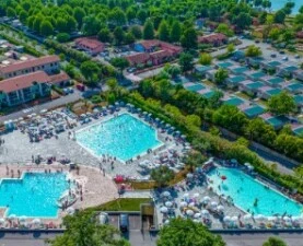 Camping The Garda Village