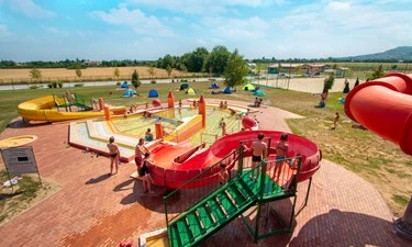 Vulkán Wellness Hotel & Camping